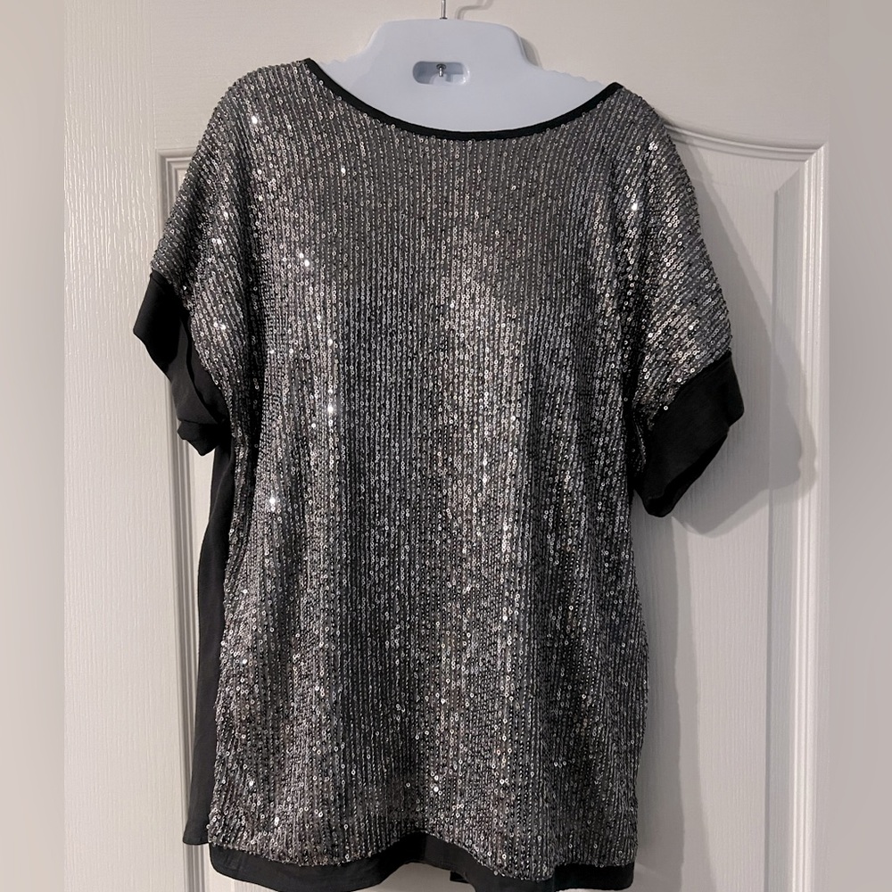 Super fun Umgee sequin blouse!